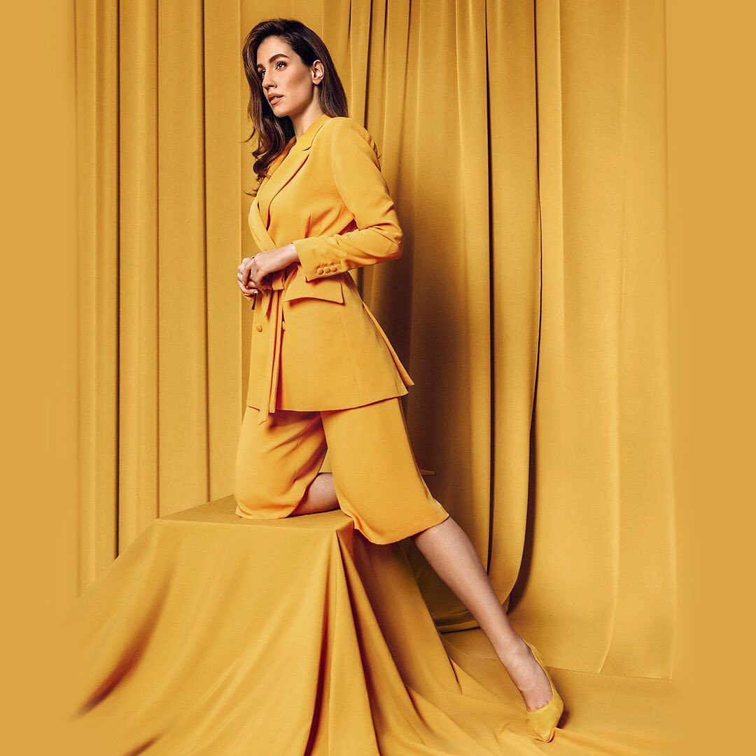 Summer Short Women Suits Slim Fit Office Lady Party Prom Pants Blazer Leisure Outfit Tuxedos (Jacket+Pants)
