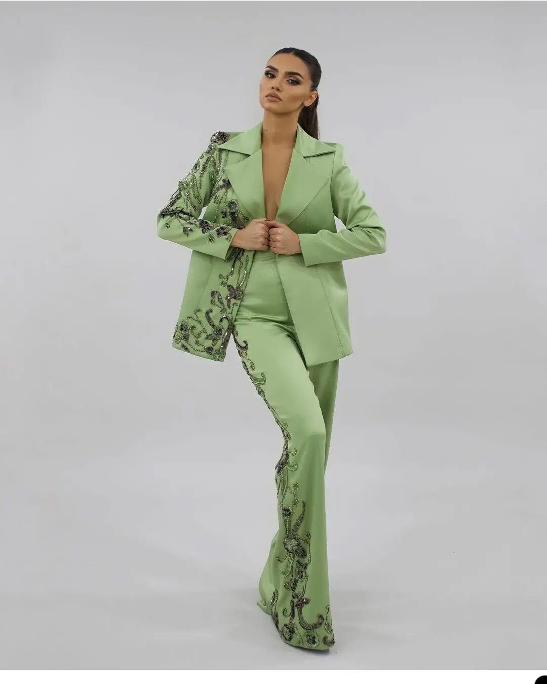Blazer de mujer con cuentas hechas a mano, trajes con apliques, corte entallado, traje formal para fiesta de noche, boda, 2 piezas