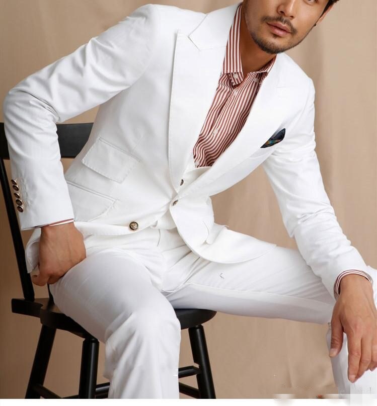 Groomsmen Peak Lapel Groom Tuxedos Men Wedding Dress Man Jacket Blazer Prom Dinner 3 Piece Suit(Jacket+Pants+Tie+Vest)