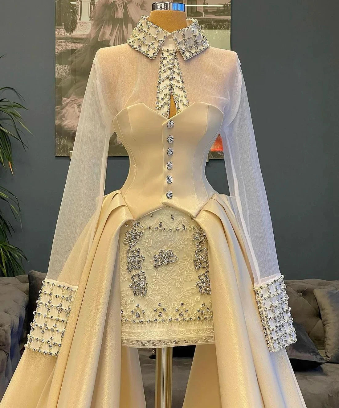 Haute Couture Prom Dresses A-line Long Sleeves Lace Pearls Saudi Arabia Dubai Robe De Soiree Evening Dress Gown Customized