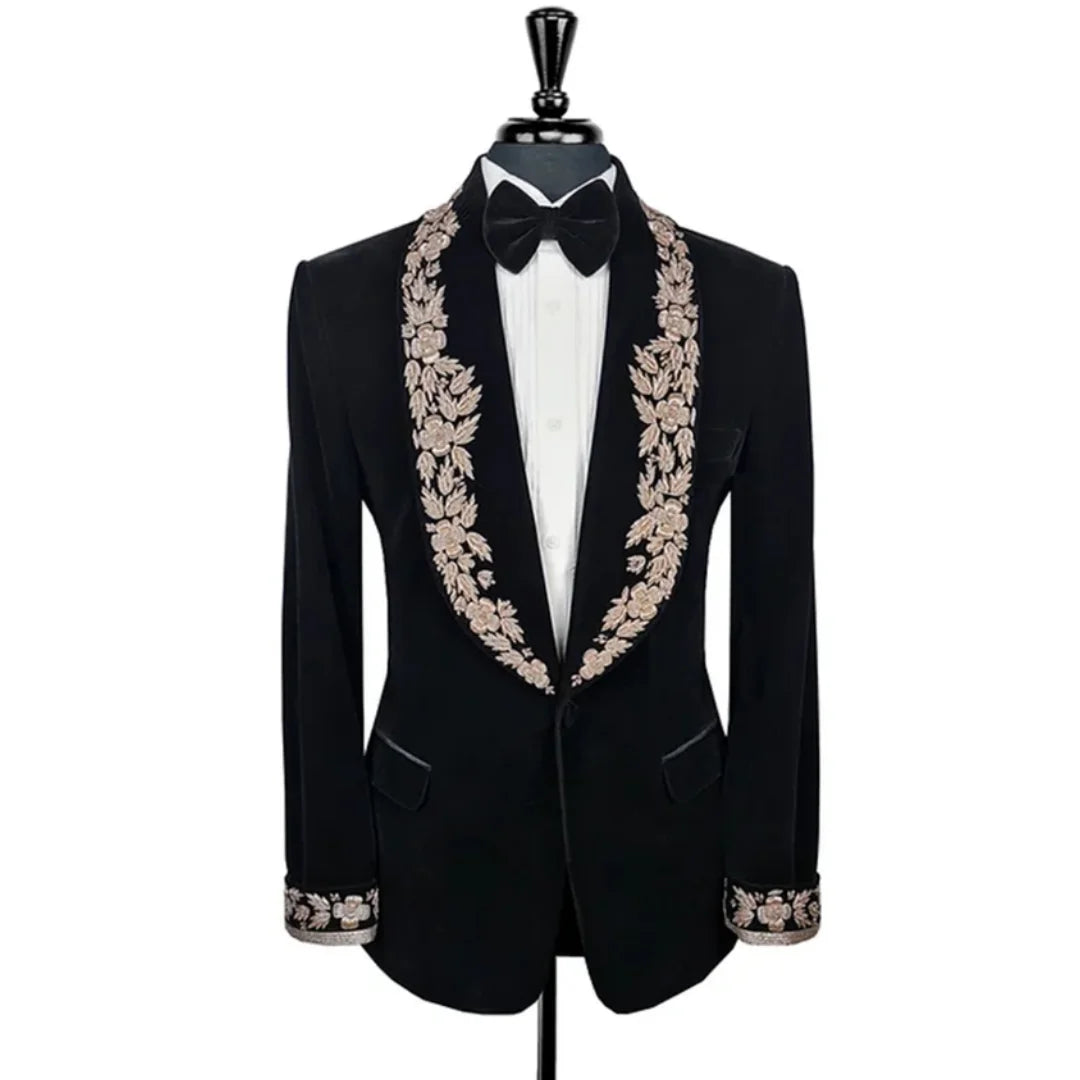 Costume de mariage luxueux en velours brodé pour homme, conçu sur mesure pour les mariés, pour les événements formels et les fêtes