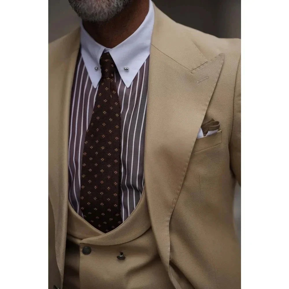Khaki Suits for Men Costume Homme Peak Lapel Single Breasted Regular Length Smart Casual 3 Piece Jacket Pants Vest Clothing Set