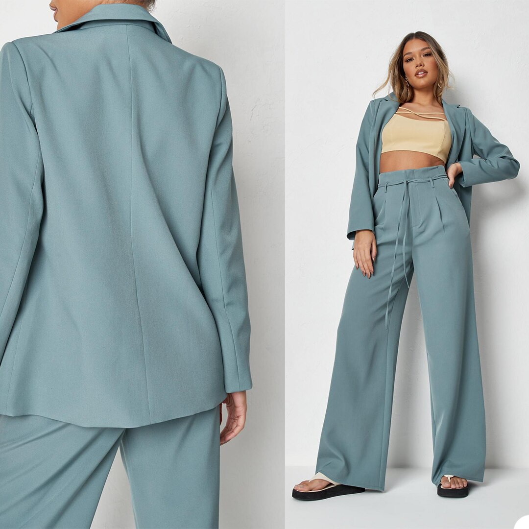 Costume ample pour femme, veste et pantalon, idéal pour une soirée, un bal ou un mariage 