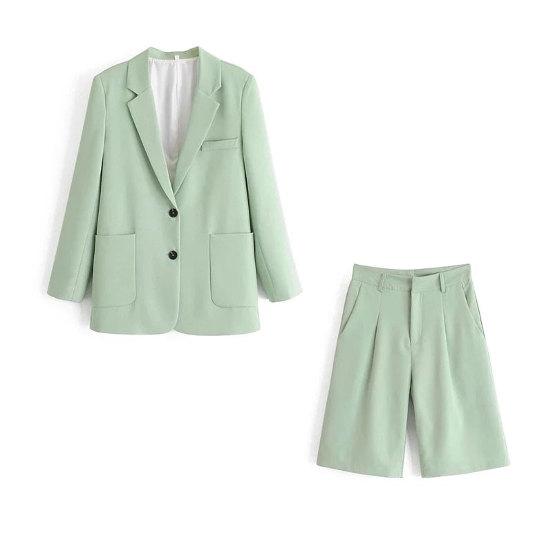 Trajes de mujer verde claro de 2 piezas, chaqueta, pantalón corto, para oficina, de negocios, conjuntos de ropa formal de trabajo hechos a medida. 