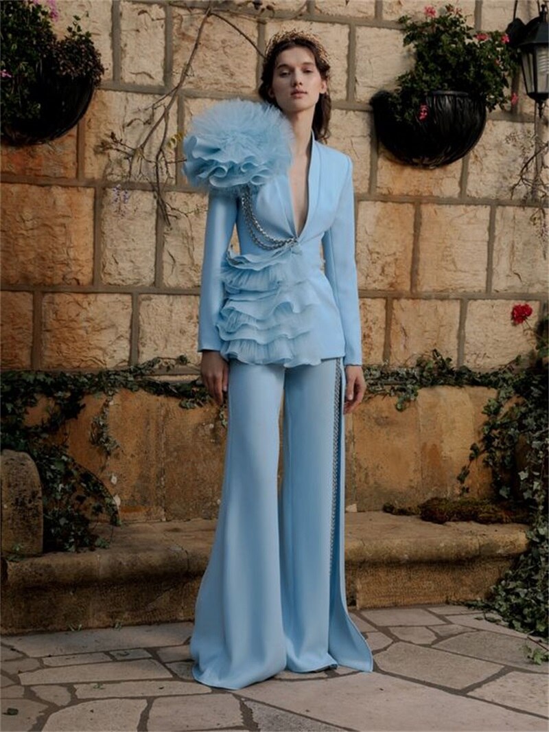 Conjunto de pantalón y blazer de 2 piezas con cristales de lujo para mujer, con volantes de tul y pierna ancha, de diseñador, hecho a medida, para fiesta y graduación. 