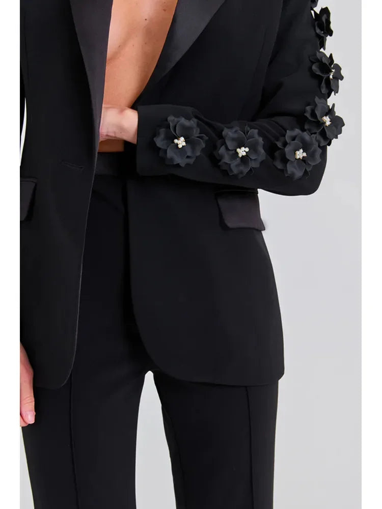 Chic Elegant Women's Black Suit Set with Floral Appliqué Blazer and Flare Pants for Glamorous Party Looks