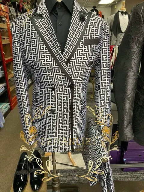Men's Geometric Pattern Double Breasted Blazer with Black Lapel and Chest Pocket