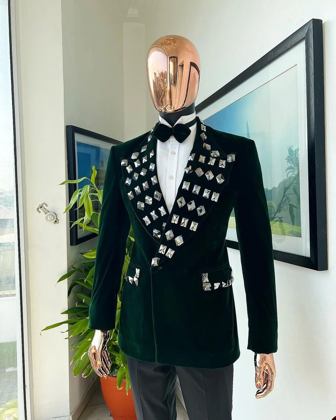 Trajes de boda de lujo para hombre, con accesorios de diamantes de imitación y solapa de pico, para novio, esmoquin de noche para graduación, chaqueta personalizada de 2 piezas con pantalón. 