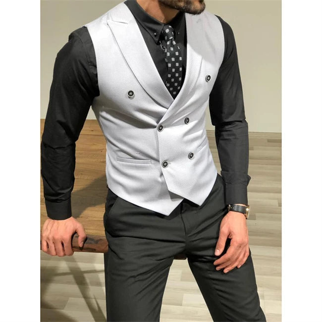 Gilet bordeaux à double boutonnage pour homme, coupe slim, idéal pour un mariage ou une soirée. 