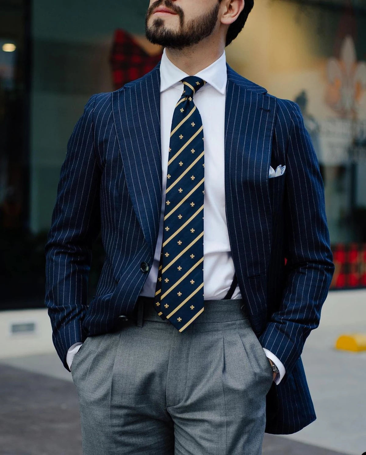 Traje de hombre de 2 piezas, blazer azul marino a rayas, pantalón gris, esmoquin de un solo pecho, ajustado, elegante, para negocios, moderno, para boda, novio, a medida.