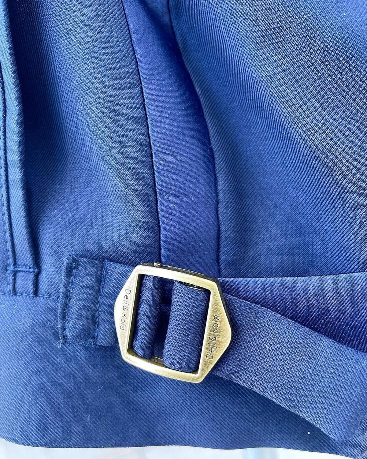 Navy Blue Men's Suits Tailored 2 Pieces Blazer Pants One Button Peaked Satin Lapel Formal Groom Slim Fit Customed Plus Size