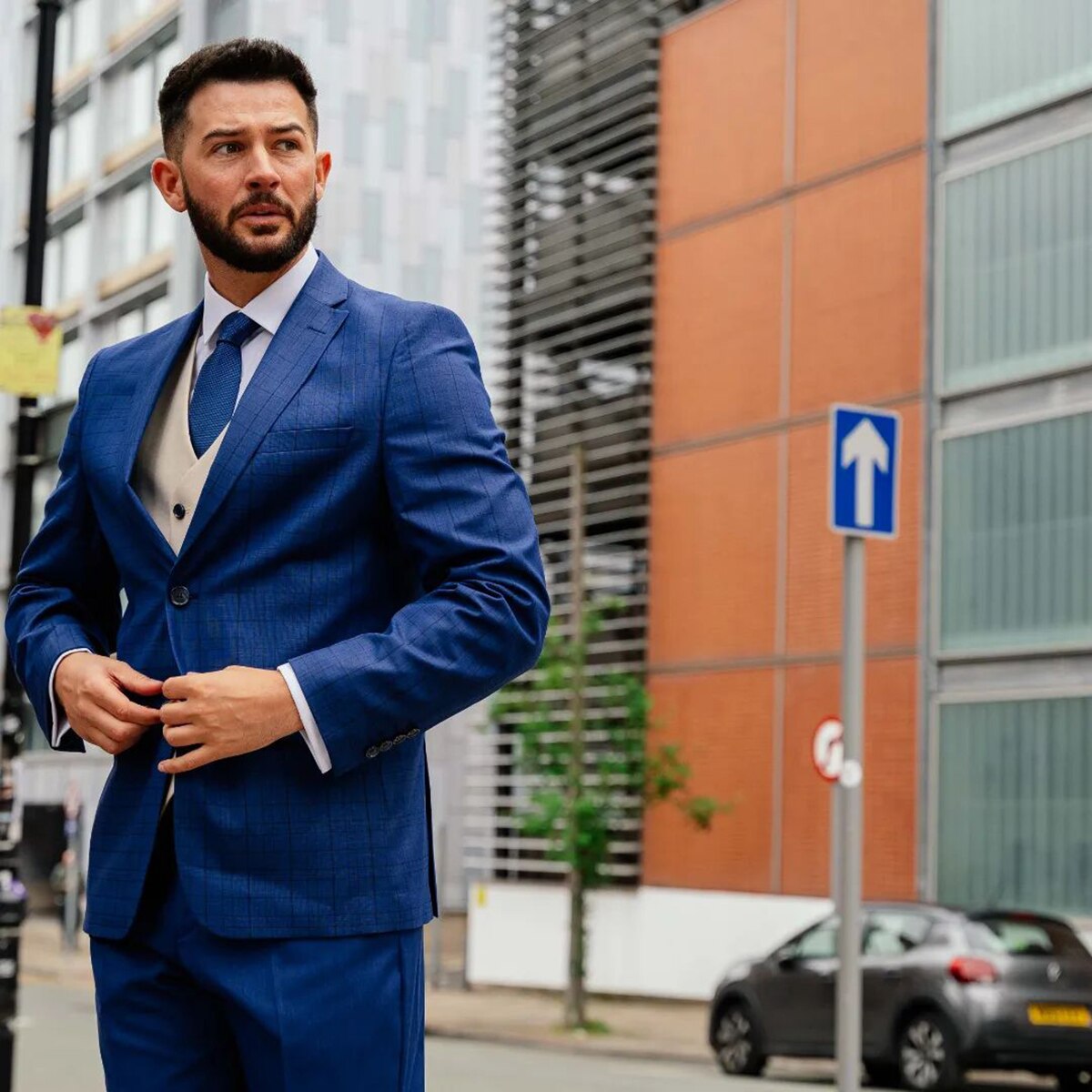 Costume 2 pièces bleu marine pour homme, blazer et pantalon, simple boutonnage, revers en pointe, motif écossais, rayures, costume de marié sur mesure pour homme 