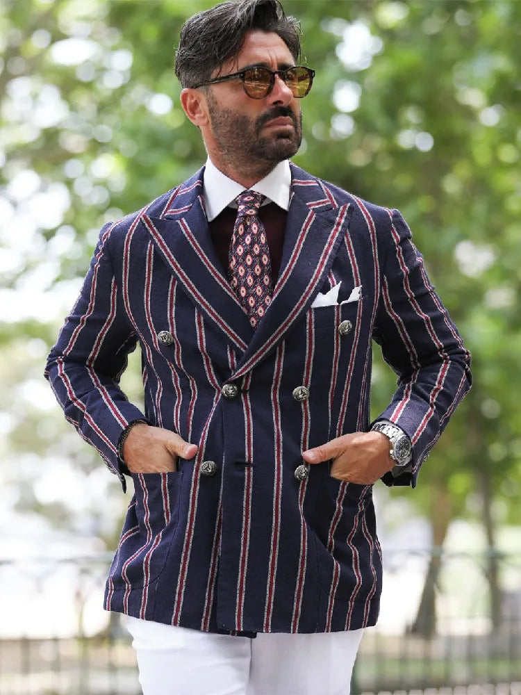 Ensemble blazer croisé élégant pour homme avec pantalon blanc, costume rayé sur mesure pour événements professionnels et mariages, grande taille disponible