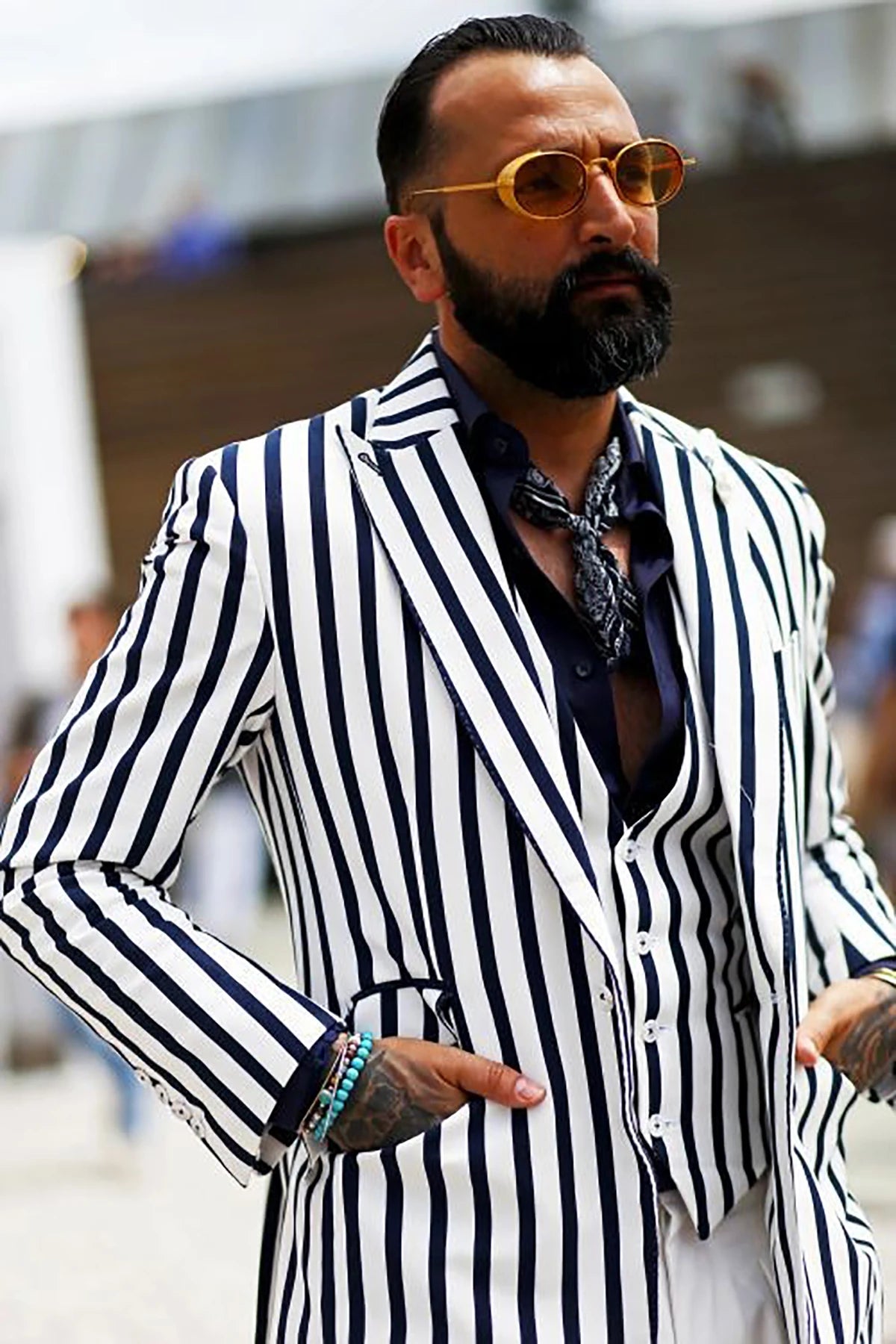 Trajes de hombre a medida de 3 piezas, blazer a rayas, chaleco, pantalón blanco, solapa de pico, un botón, corte entallado, para boda, hecho a medida, talla grande 