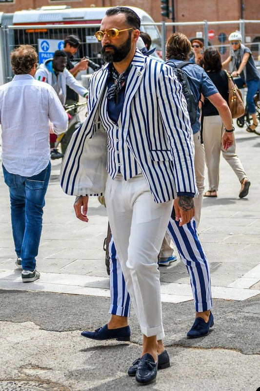 Men's Suits Tailored 3 Pieces Stripes Blazer Vest White Pants Peaked Lapel One Button Slim Fit Wedding Custom Made Plus Size