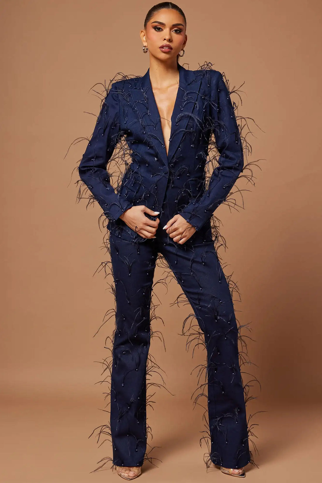 Stylish Feather Embellished Blazer and Wide Leg Pants Set for Women - Elegant Vintage Look for Fashion Parties and Special Occasions