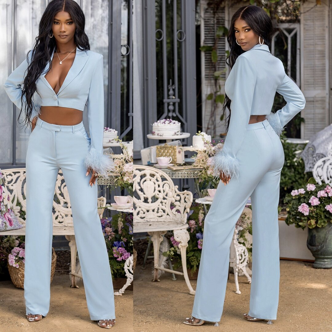 Traje de pantalón para madre de la novia con plumas de avestruz, color azul cielo, para fiesta de noche formal, blazer, chaqueta corta, 2 piezas 