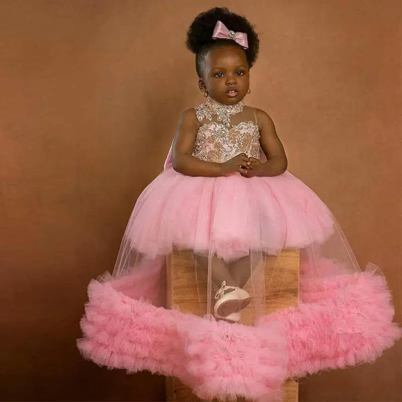 Vestido de bebé de tul bordado con encaje rosa y diadema con lazo