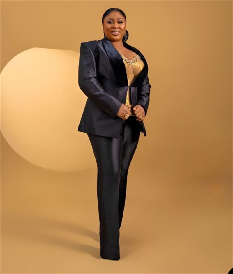 Conjunto de 2 piezas de trajes de oficina para mujer, de talla grande, color negro, de satén, a medida, blazer y pantalones, formal, de negocios, de terciopelo, con solapa, para vestido de fiesta. 