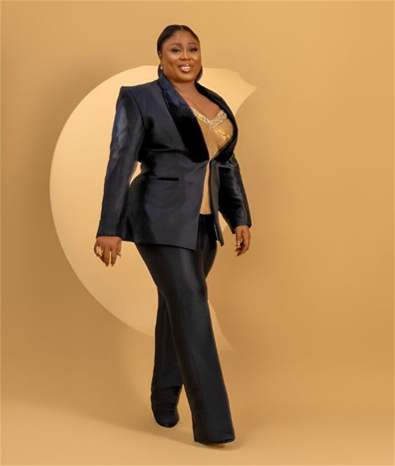Conjunto de 2 piezas de trajes de oficina para mujer, de talla grande, color negro, de satén, a medida, blazer y pantalones, formal, de negocios, de terciopelo, con solapa, para vestido de fiesta. 