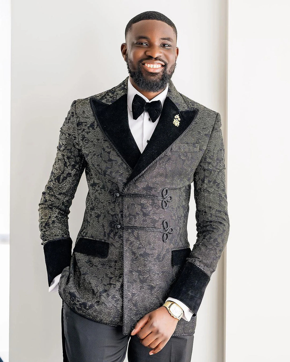 Esmoquin de novio con estampado floral, talla grande, solapa de pico, traje de pantalón para hombre, abrigo de boda entallado de 2 piezas