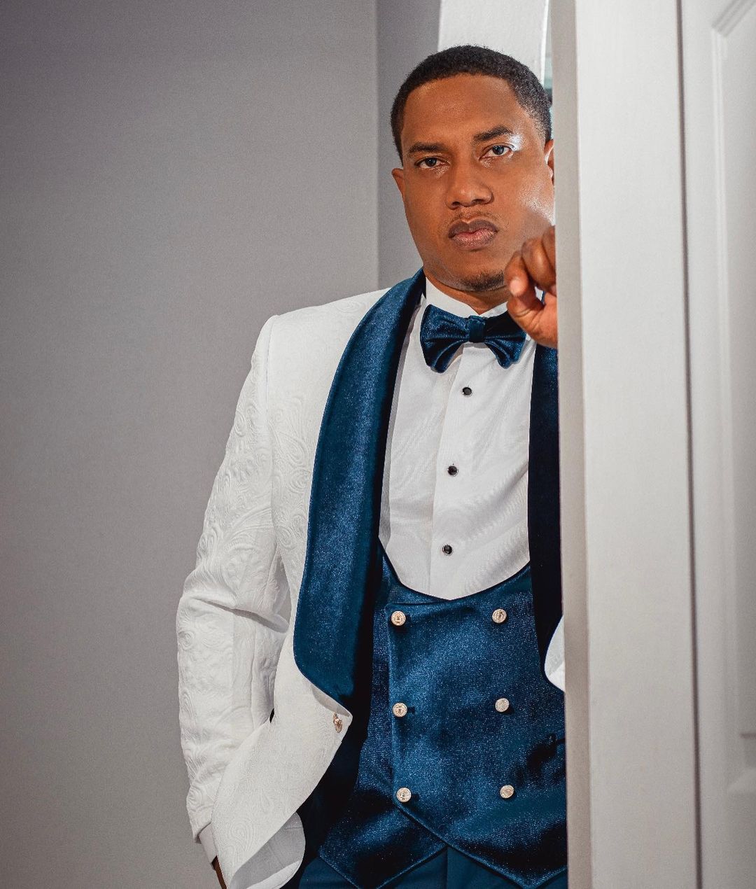 Trajes de boda clásicos con imagen real para hombre, lujosos esmóquines de tres piezas, traje de fiesta de un solo pecho para hombre, chaqueta 
