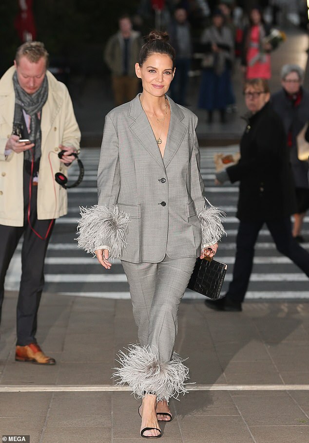 Mother of the Bride Suits Gray Feather Women Evening Party Tuxedos Formal Wear For Wedding (Jacket+Pants)