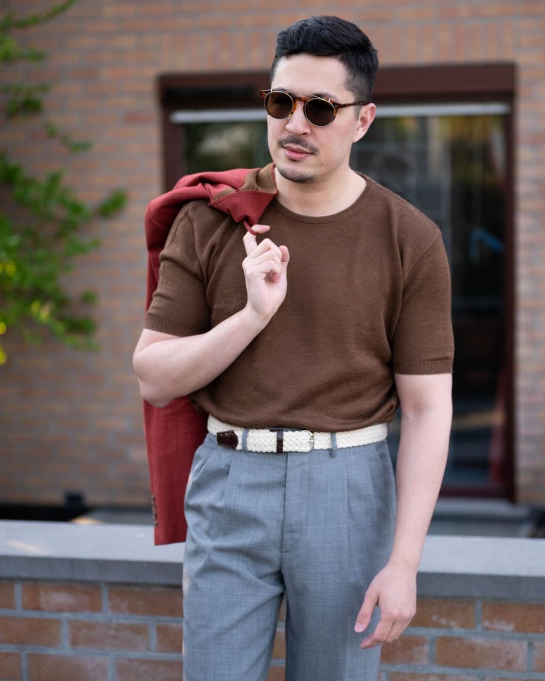 Trajes de hombre rojos de un botón, esmoquin fino a medida, chaqueta de una pieza, traje de novio para fiesta de bodas.