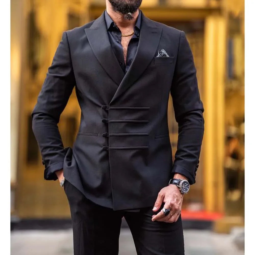 Trajes de hombre de diseño moderno, color negro liso, con solapas de pico, informales, para negocios, para boda, novio, esmoquin, blazer de 2 piezas con pantalones.