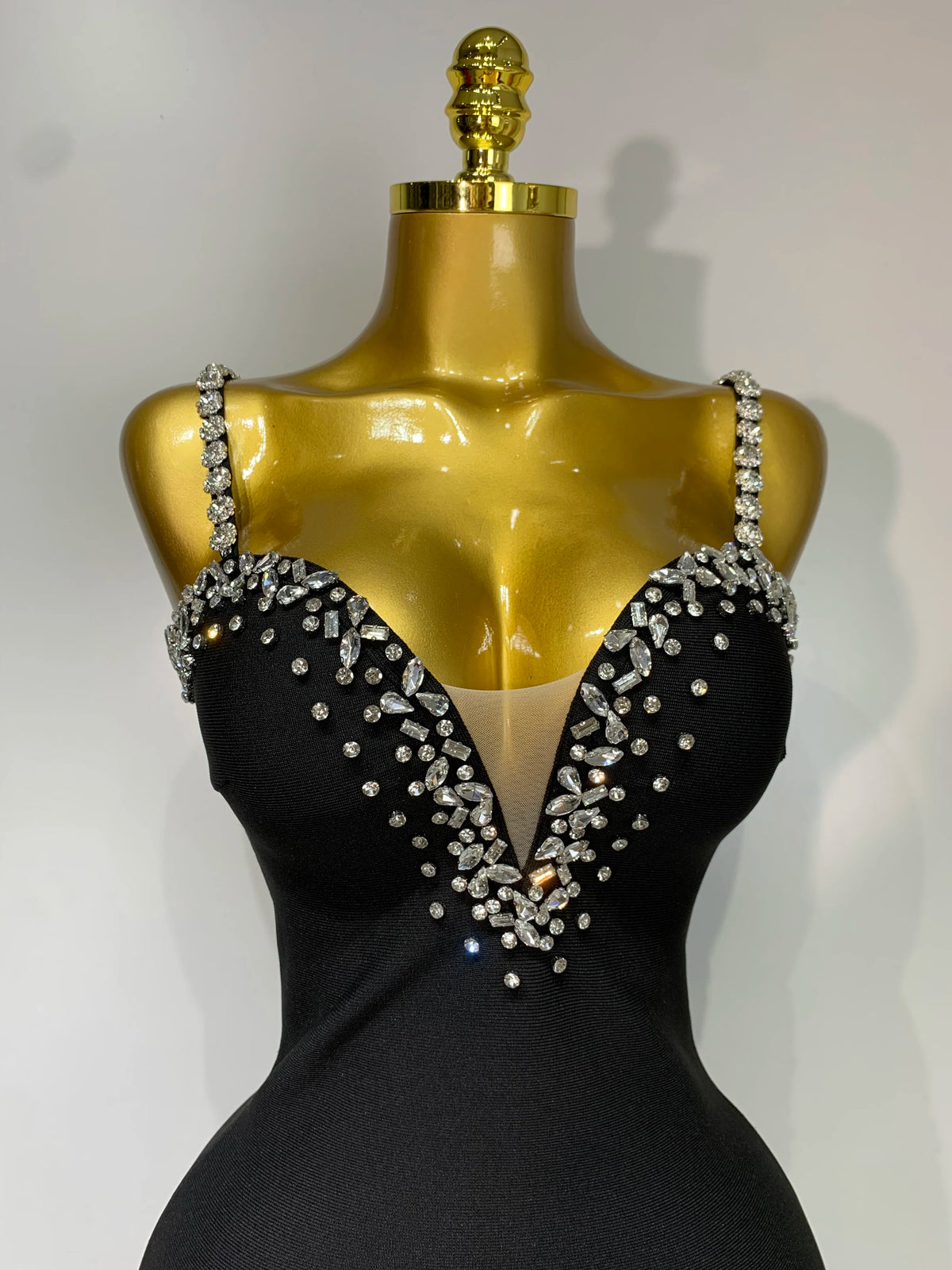 Women Sexy Sling V-neck Black Mini Bodycon Bandage Dress Luxury Celebrity Evening Club Celebrity Elegant Party Gowns