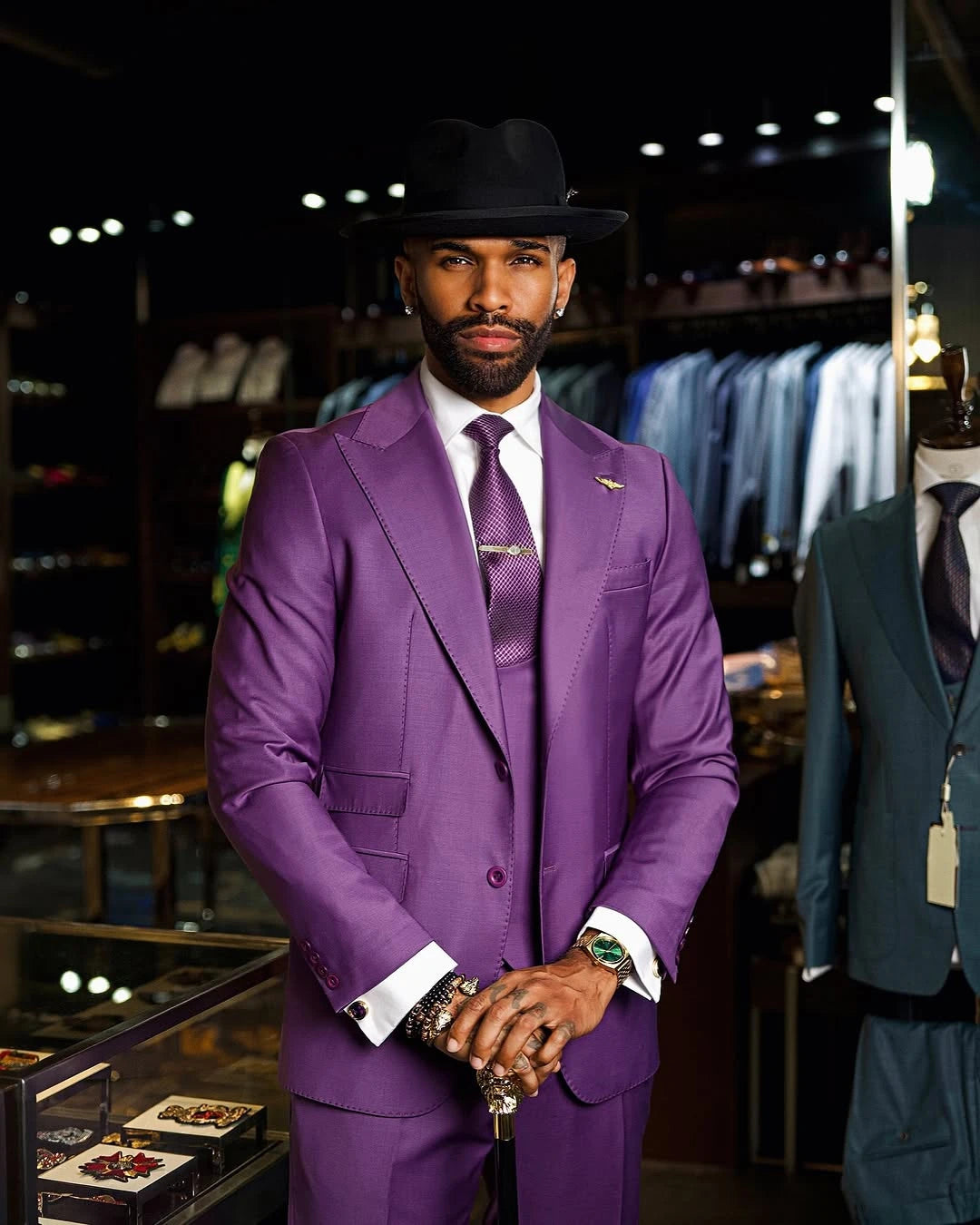 Simple Men Suits Wedding Peaked Lapel Tailor-Made 2 Pieces Set Jacket Two Button Blazer Groom Customized Coat Pants