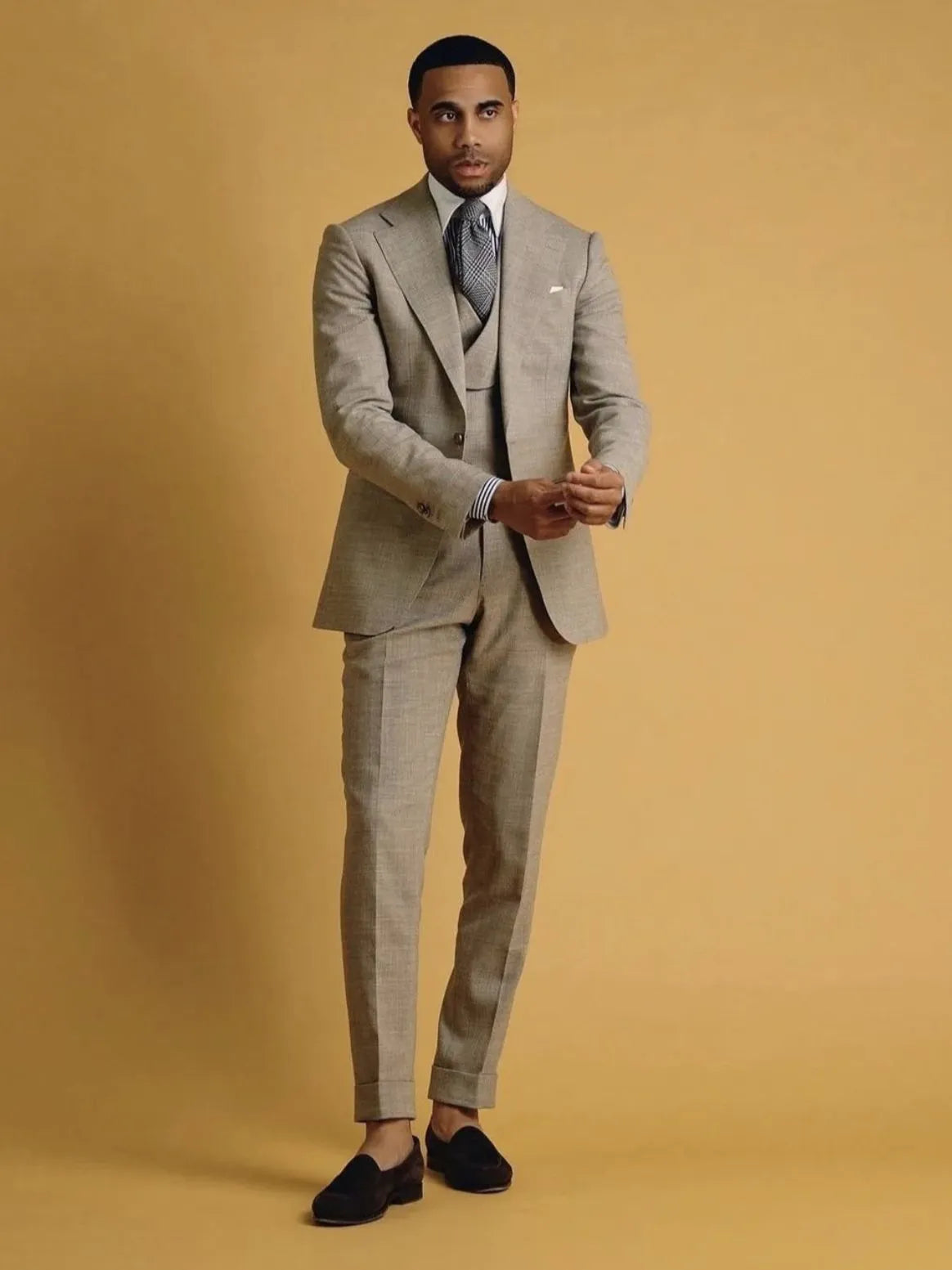 Traje de hombre caqui de un solo pecho para conjunto de chaqueta, blazer, pantalones, abrigos, chaquetas de novio para boda. 
