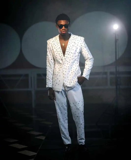 Designer Rhinestone Men Wedding Suits Notched Lapel Tuxedo Single Breasted Groom Wear 2 Pcs Jacket Pants Party Customized