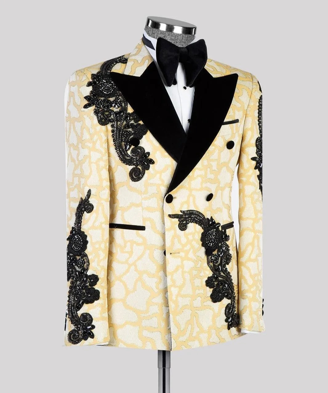 Luxury Men's Suits Appliques Beading Tailor-Made Peaked Lapel Jacket Double Breasted Blazer Groom Customized Coat Black Pants