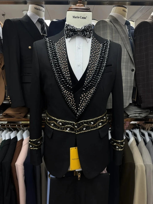 Luxury Men Suits Tailor-Made 3 Pieces Peaked Lapel Jacket Beading Rhinestone Blazer One Button Groom Customized Coat Vest Pants
