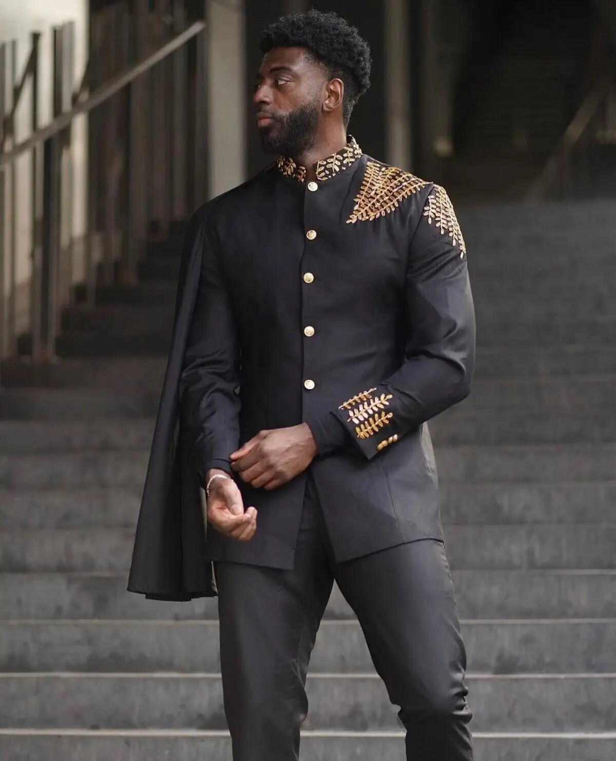 Men's Jacket Pants 2 Pieces with Detachable Cape Ceremony Formal Wedding Tuxedos