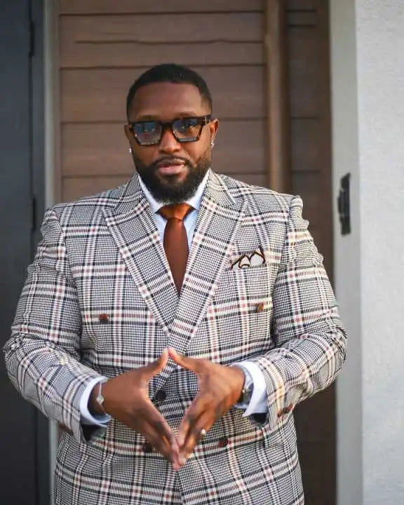 Plus Size Plaid Wedding Tuxedos 2 Piece Set Jacket Pants Double Breasted Men Suit Fashion Groom Wear Party Suits Customized