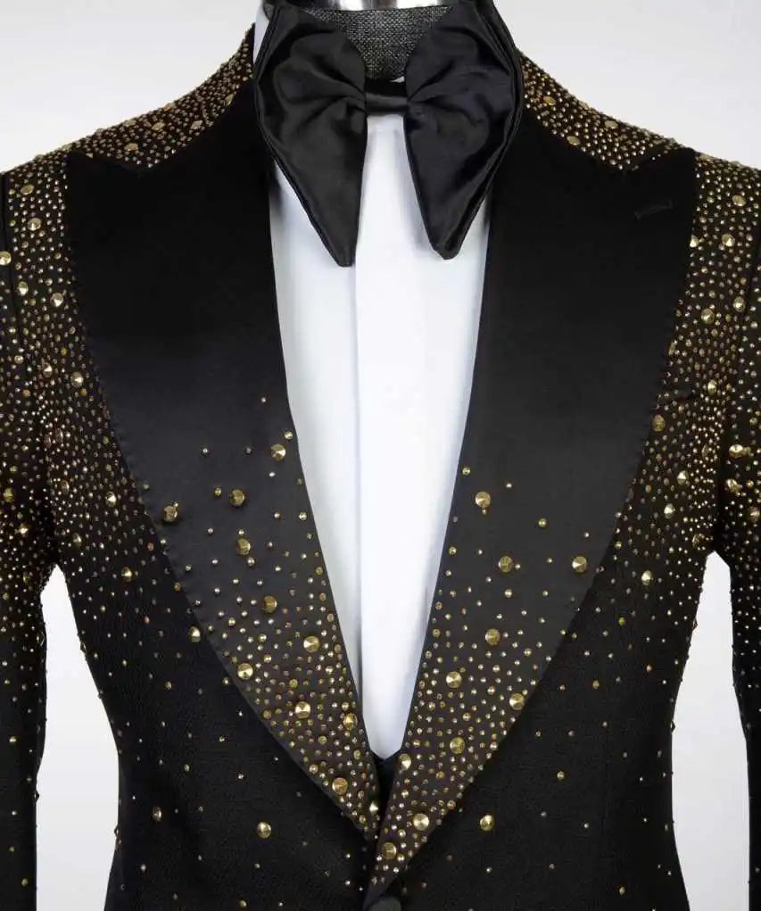 Luxury Wedding Tuxedos Beaded 2 PCS Jacket Pants Men Suit Fashion Peaked Lapel One Button Groom Party Outfits Customized