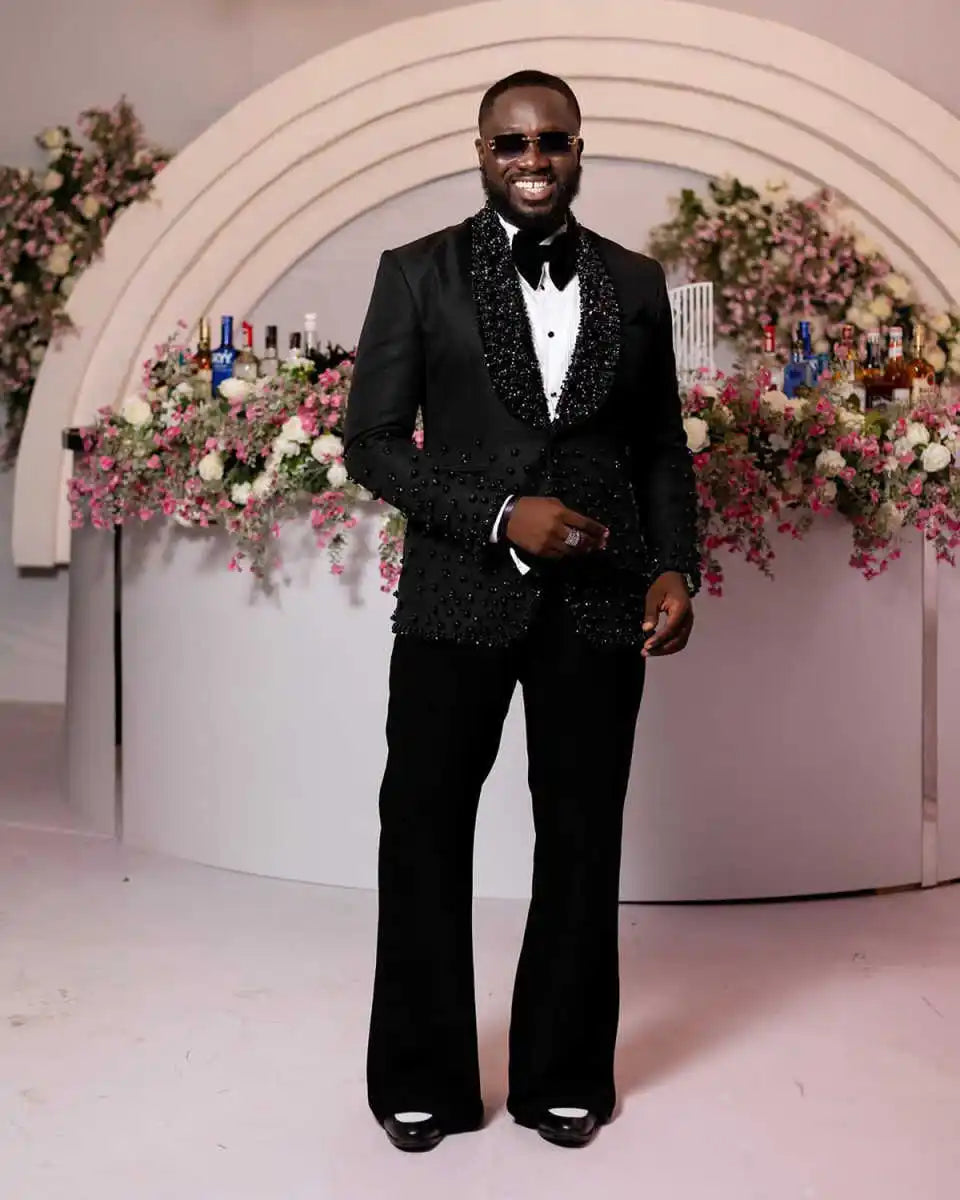 Elegant Rhinestone Men Suits for Wedding Shawl Lapel Single Breasted  Tuxedos Groom Party 2 Pcs Blazer Pants Customized Suit