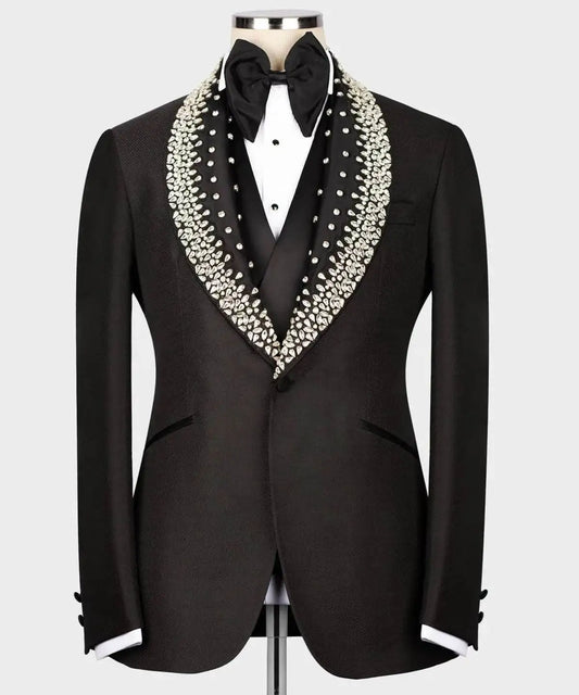 Mens Suit 3 Piece Slim Fit Gentlemen Suit Jacket Vest Pants Beaded Diamonds Customized Wedding Formal Occasions Groom Tuxedo