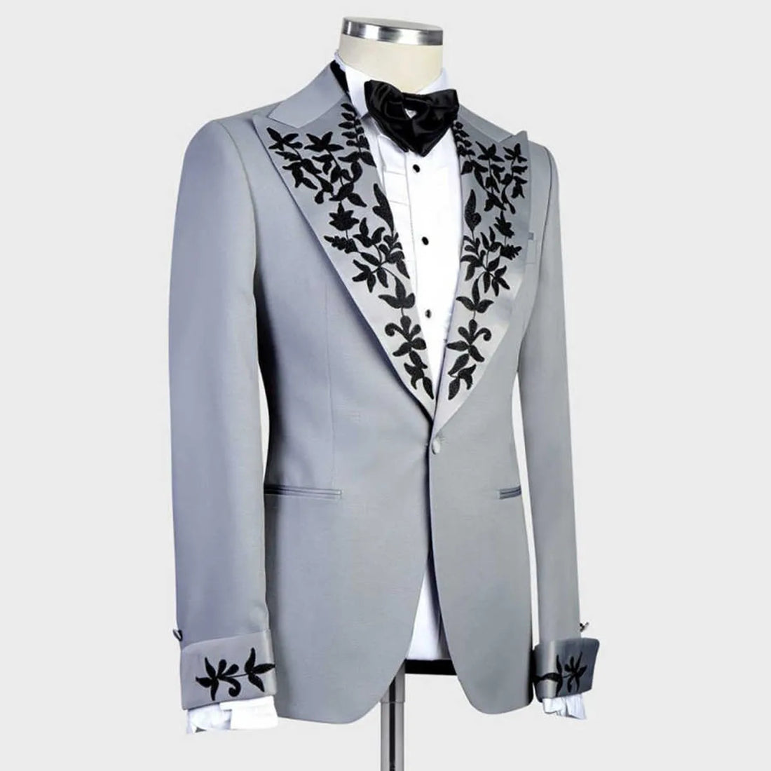 Customized Fashion Male Applique Jewelry Stones Suit Attire for Wedding Single Breasted Pants 2 Piece Groom Tuxedos Man Banquet