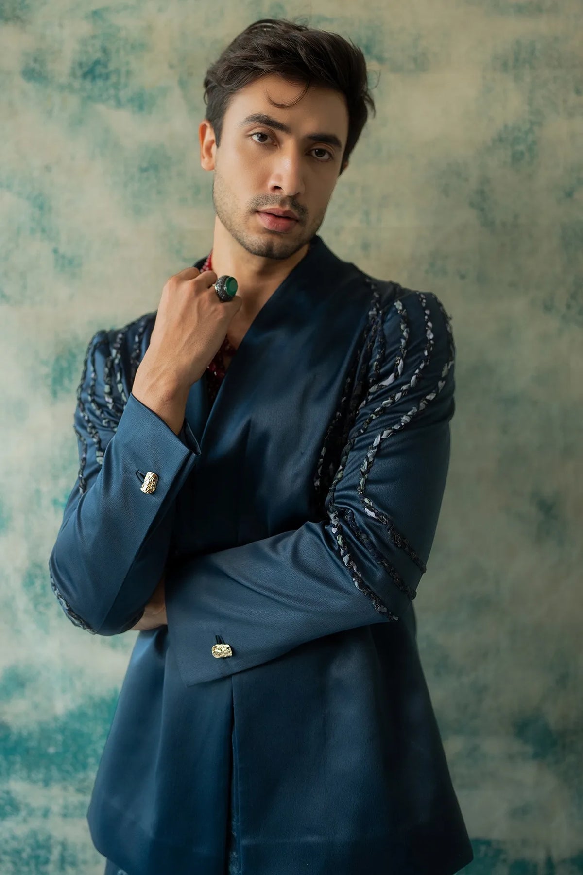 Unique Men Suits Shawl Lapel Tailor-Made One Piece Jacket Beads Rhinestone Groom Blazer Evening Party Customized Coat