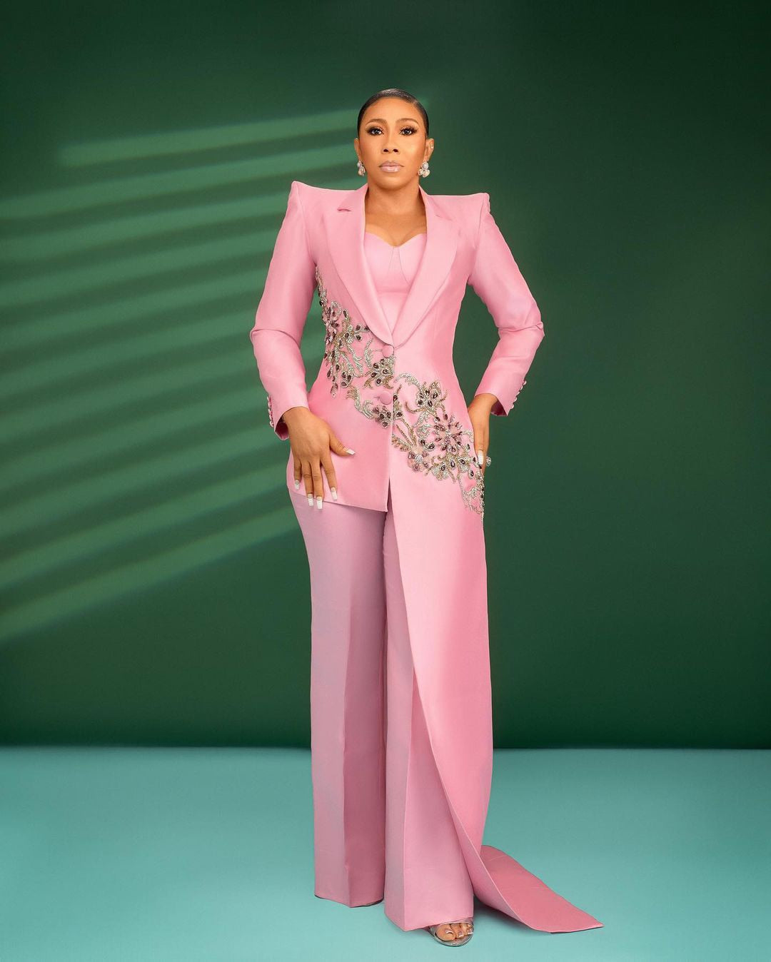 Trajes de pantalón rosa para mujer, 2 piezas, corte ajustado, con cuentas de cristal, para fiesta de graduación y noche 