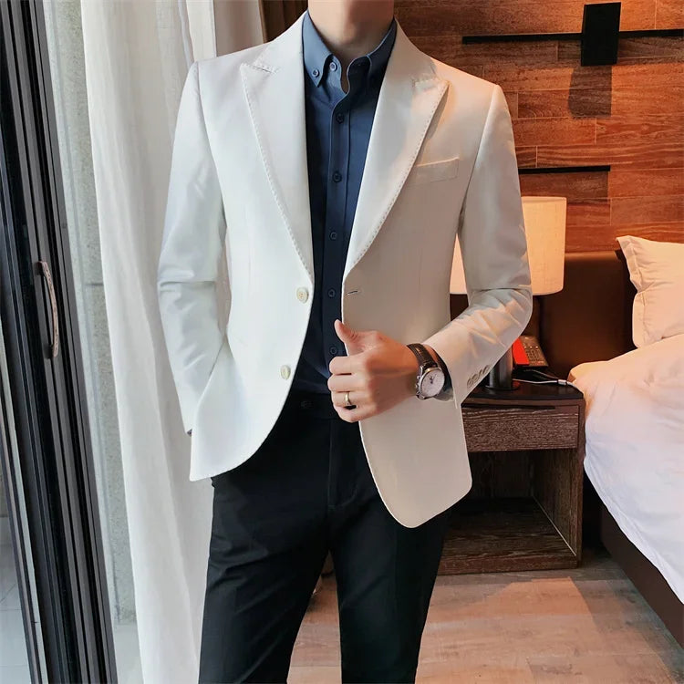 Chaqueta informal verde de dos botones con solapa y corte entallado para hombre