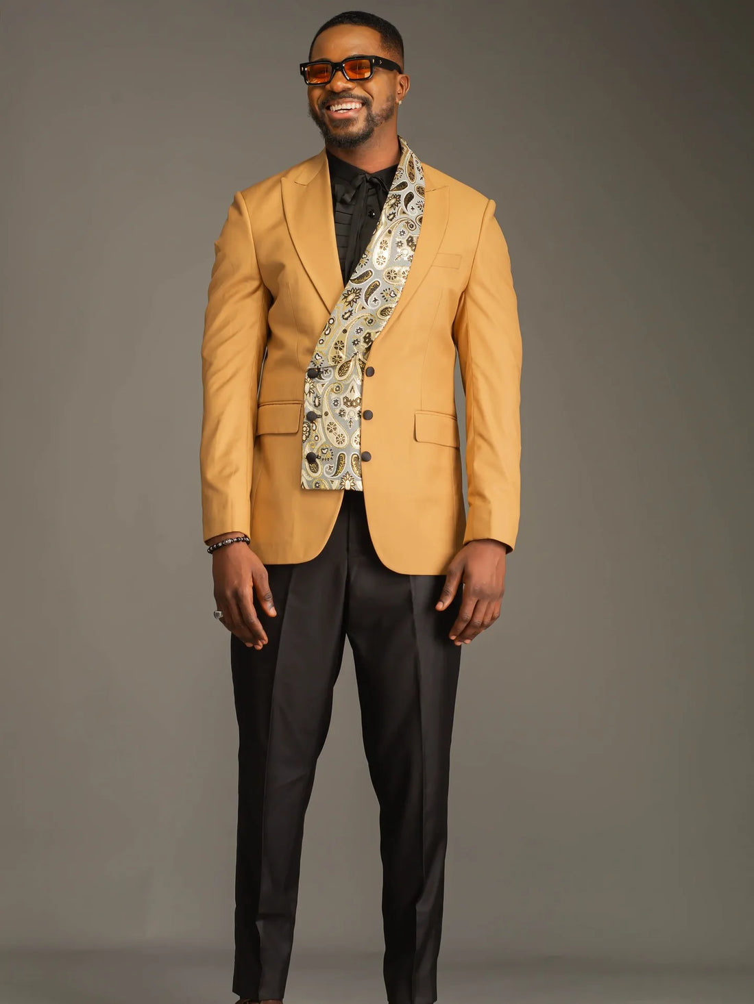 Retro Men’s Suit Peaked Lapel Tailor-Made Jacquard Jacket 2 Pieces Set Blazer Double Breasted Groom Customized Coat Black Pants