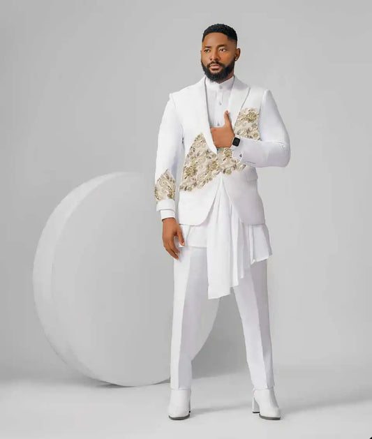 Gorgeous Wedding Tuxedos Appliques Beaded Men Suit Peaked Lapel 2 Piece Set Jacket Pants Groom Business Blazers Customized