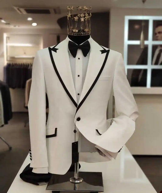 Classic Men's Suit Wedding Coat Peaked Lapel Tuxedos Single Breasted Groom Wear Business Party Only Blazer Customized