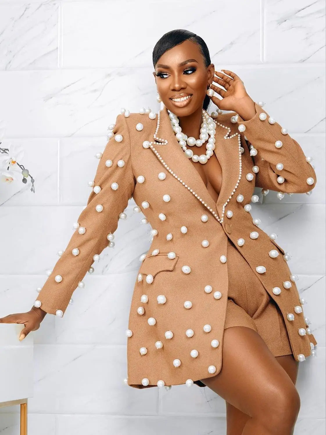 Luxury Women Long Blazer Beads Pearls Tuxedos One Button Peak Lapel Lady Slim Fit Coat 2 Pcs Jacket Pants Customized