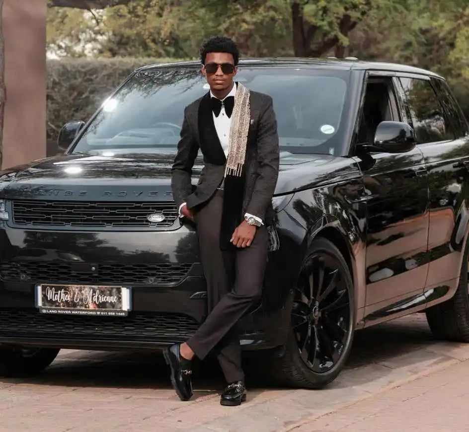 Gentleman Wedding Tuxedos Beaded 2 Pcs Jacket Pants Groom Suit Classic Fit Velvet Shawl Lapel Evening Party Outfits Customized