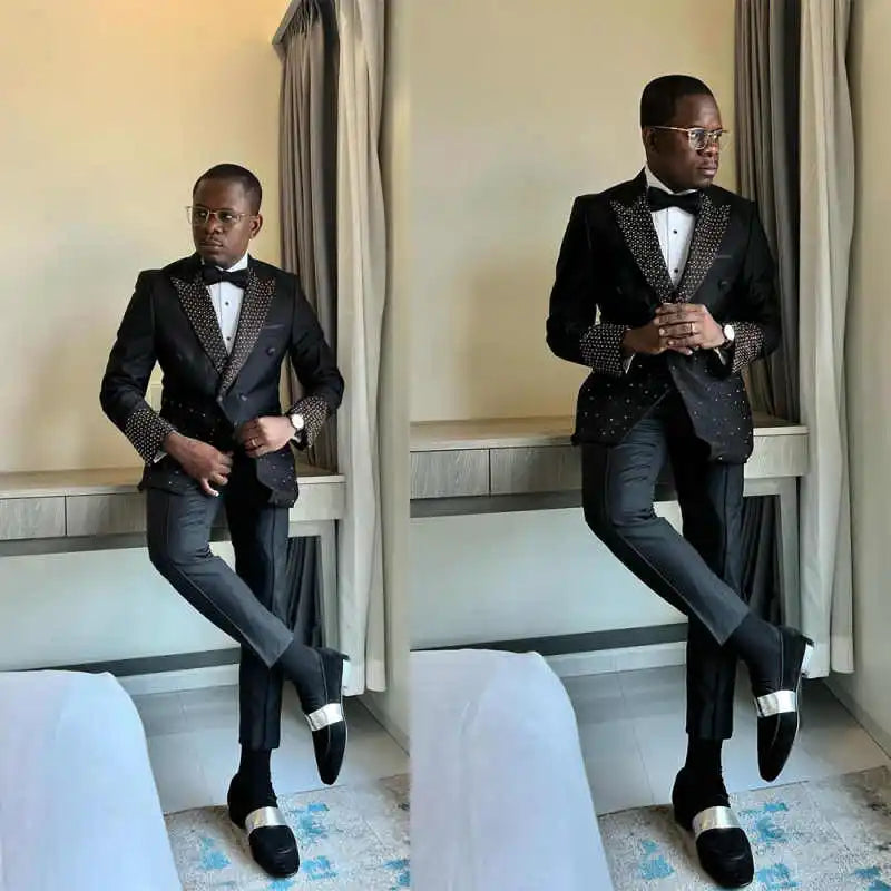 Luxurious Rhinestone Men Wedding Suits Peaked Lapel Tuxedos Groom Wear 2 Pcs Jacket Pants Prom Evening Party Custom Made